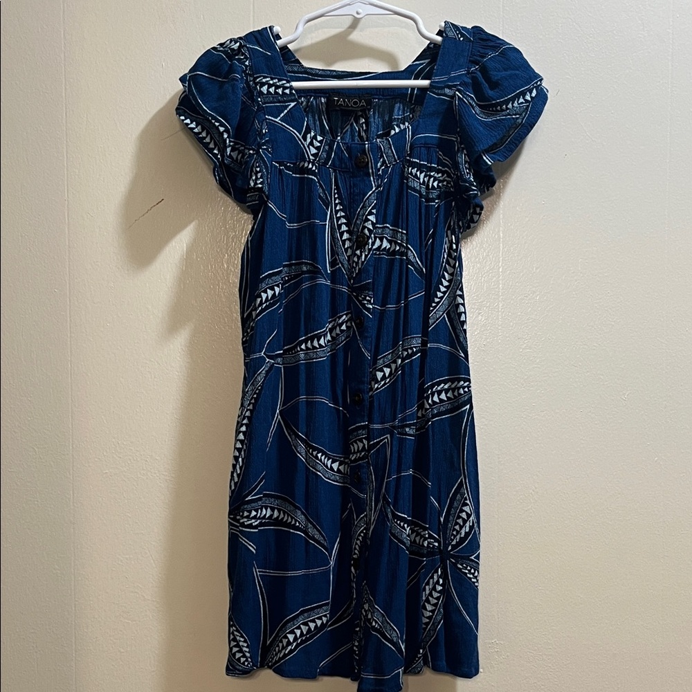 Tanoa Girls dress (4) in good condition.